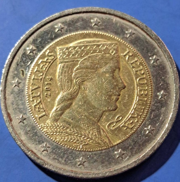 15●Vendo moneda de 2 € de Letonia 2014.