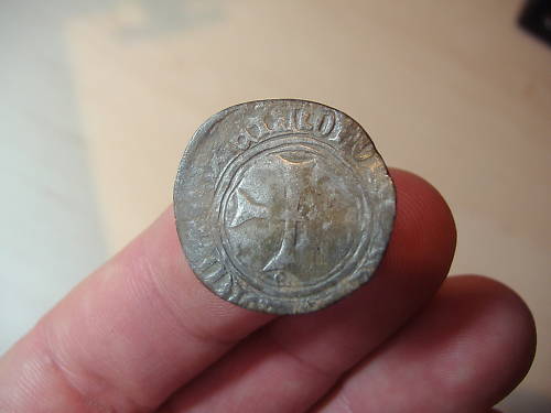 Zdjęcie 1 Niezidentyfikowana moneta: ME PODRIAN AYUDAR A IDENTIFICAR ESTA MONEDA?